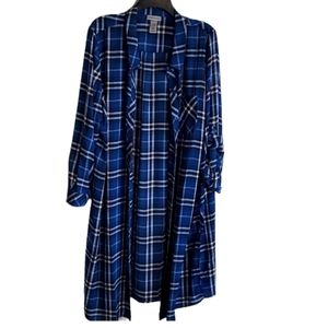 Catherine's blue plaid duster shirt long sleeve size 2x or 22/24